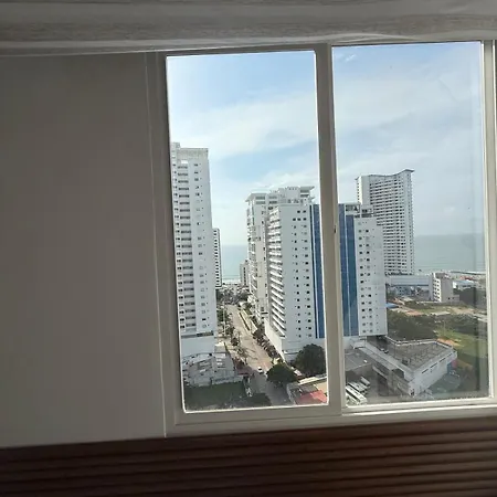 Ocean View Apartamento
